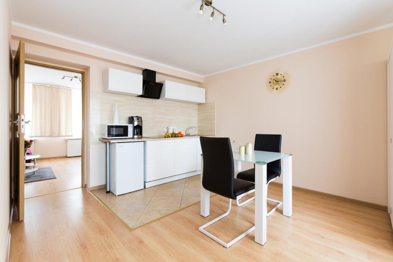 Aparthouse Apartamenty Centrum 소스노비크 외부 사진
